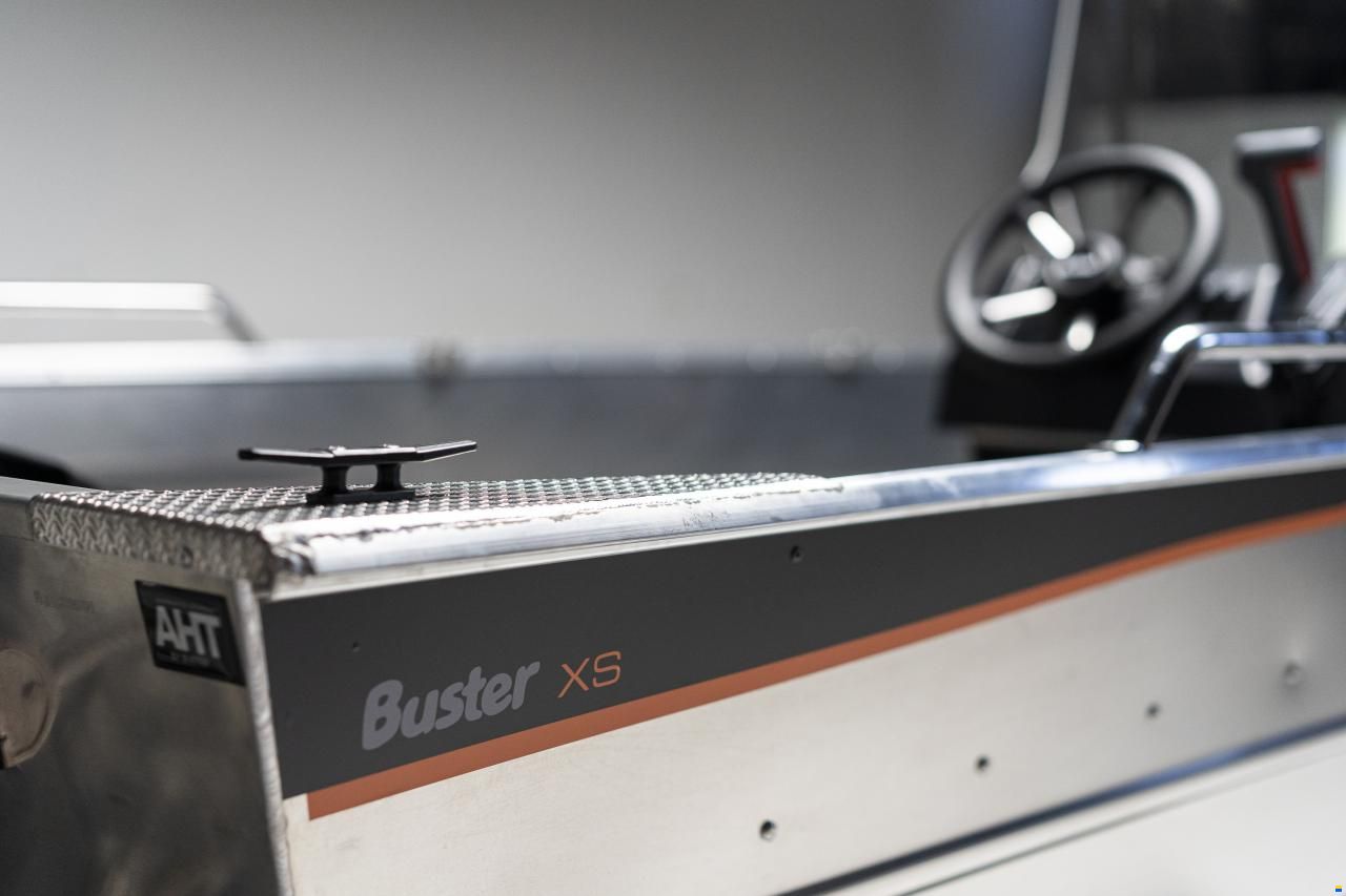 Buster XSr