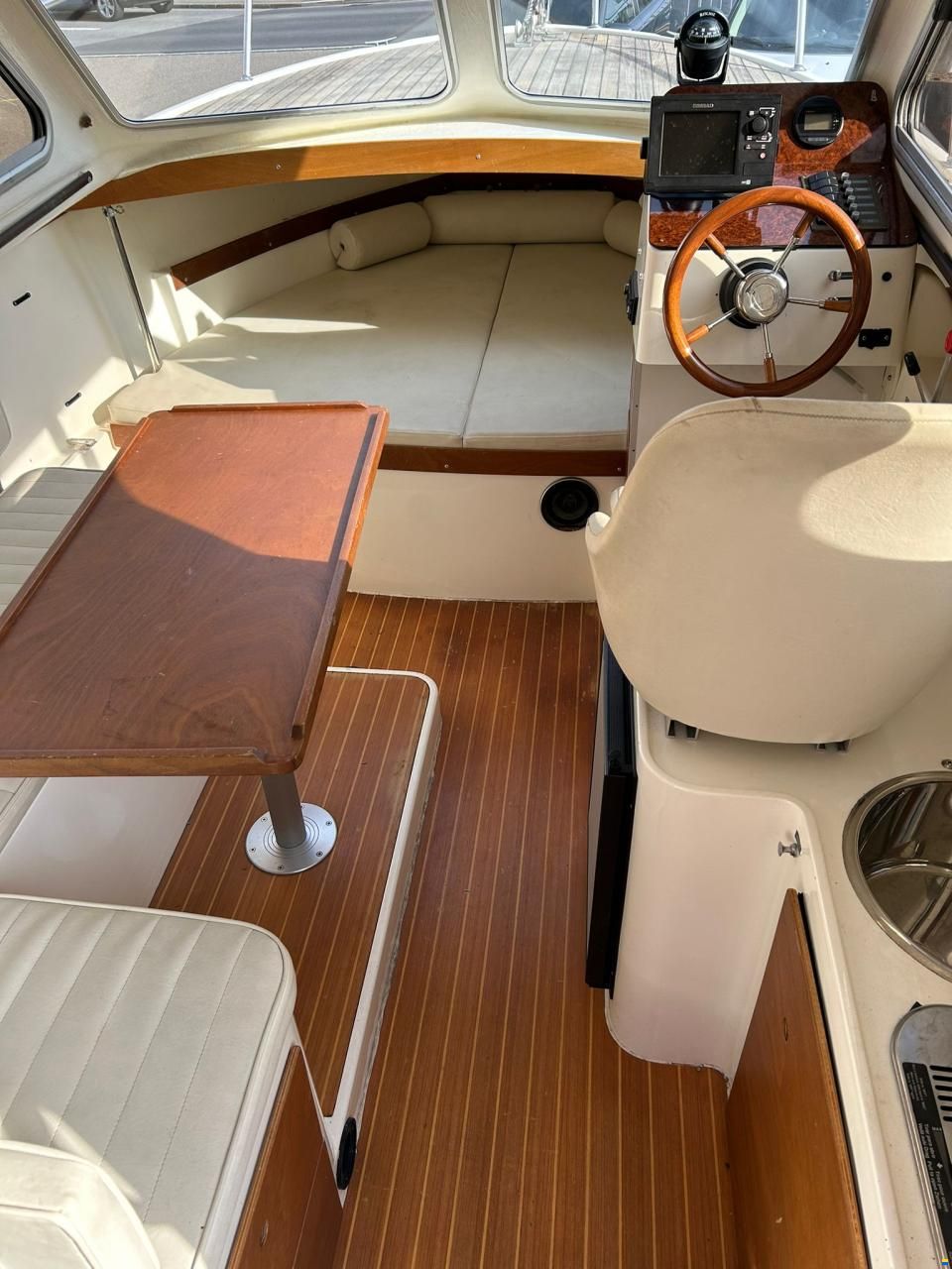 Thoma 680 Cabin