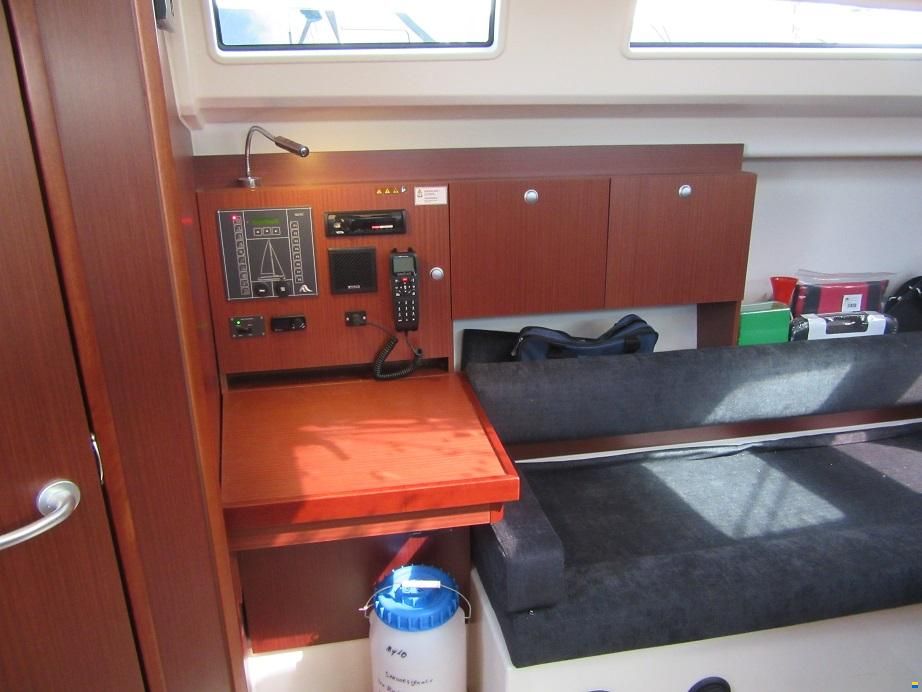 Hanse 315