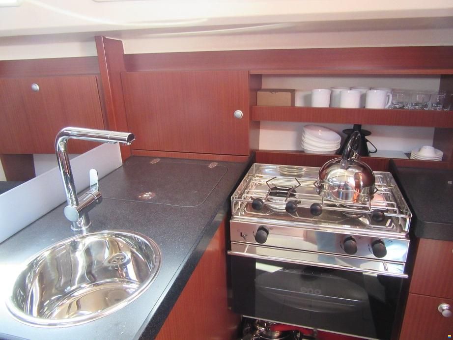 Hanse 315