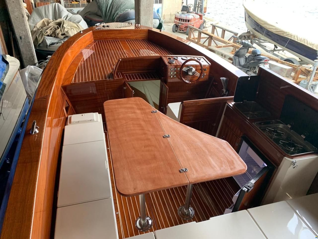 Ilver 24