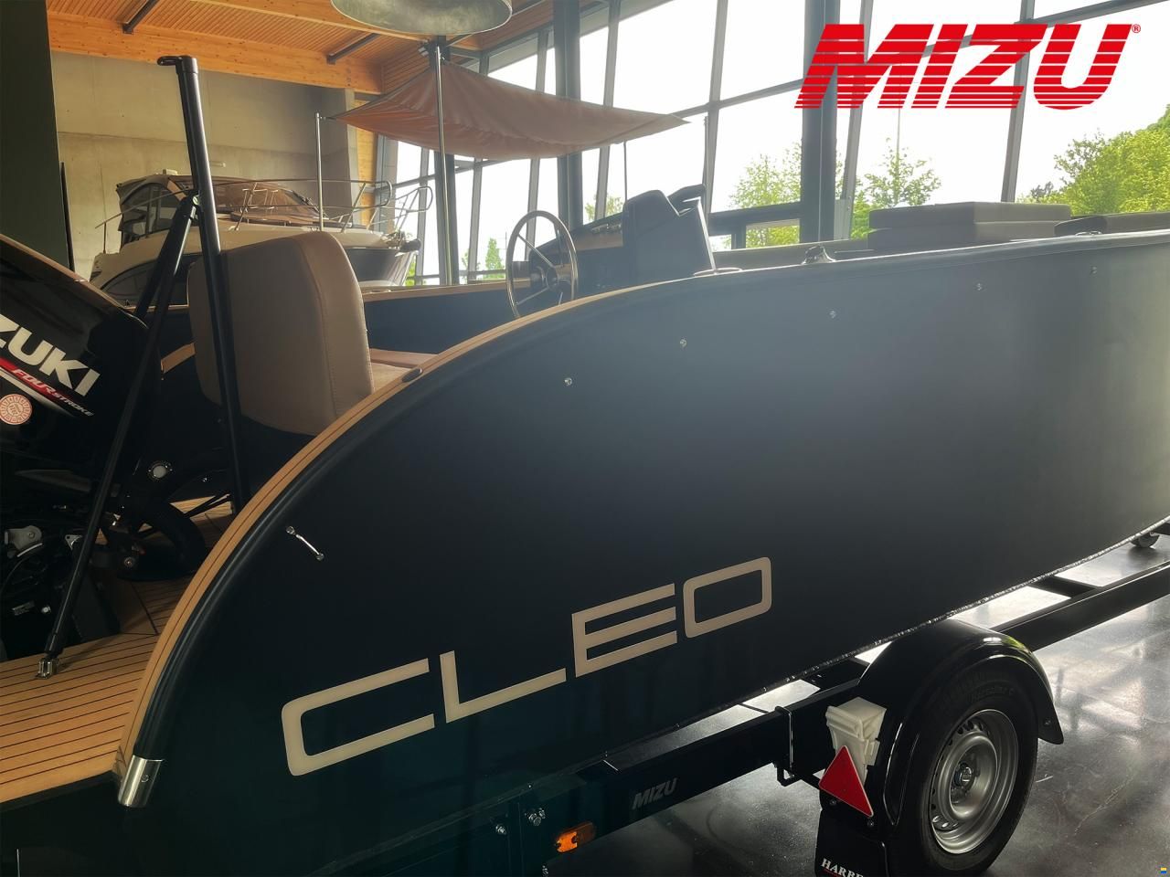 Futuro ZX 20 mit Bodenseezulassung 80PS 2021