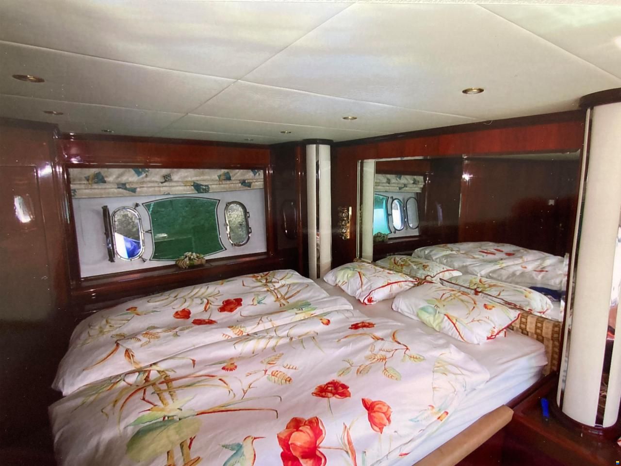 Duabai yacht, Dubai Marine