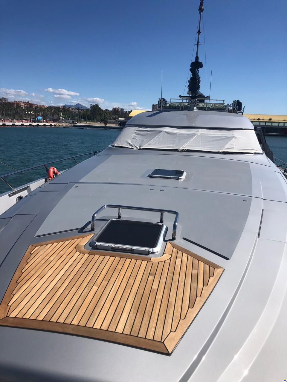 Palmer Johnson 120