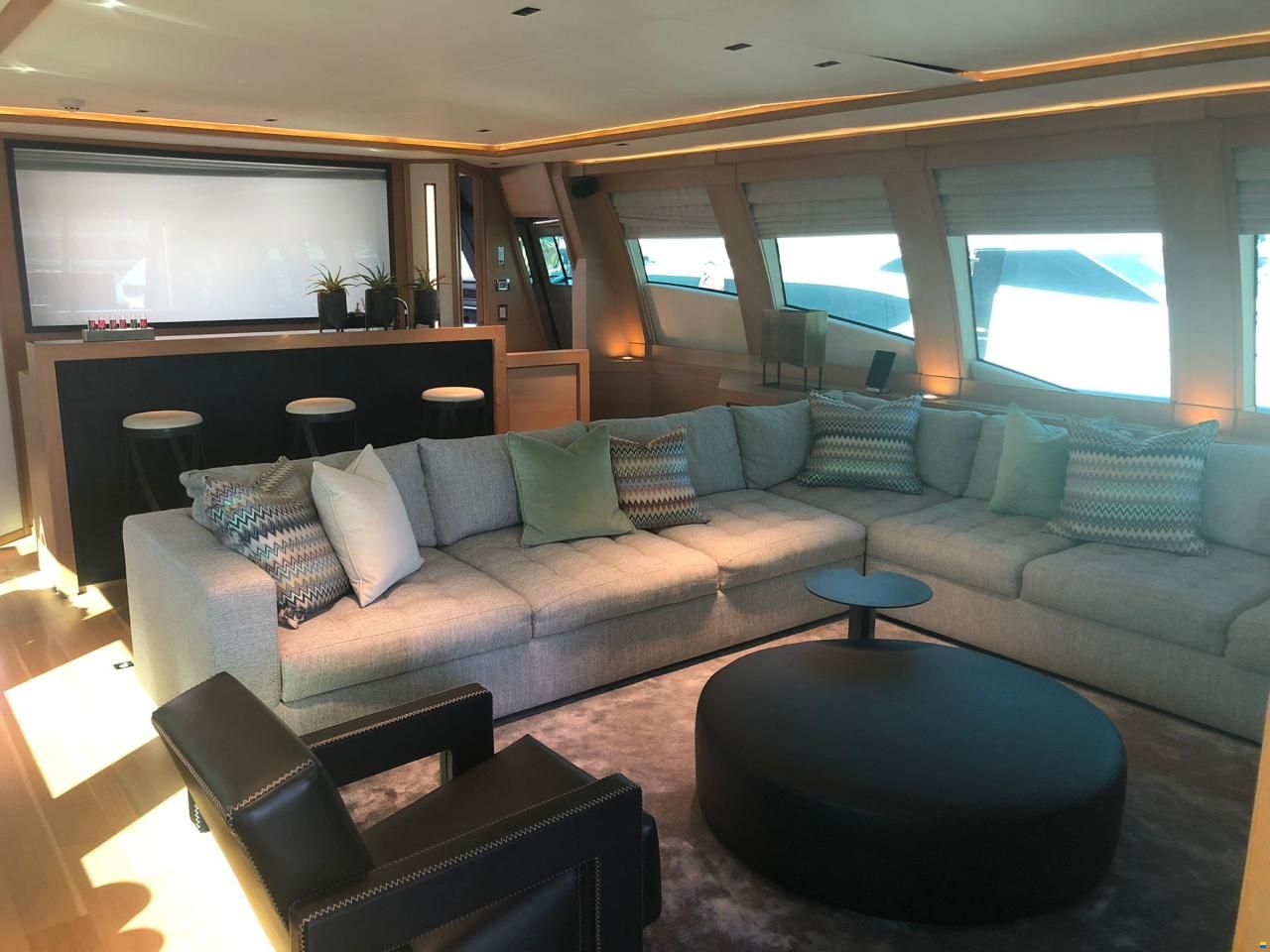 Palmer Johnson 120