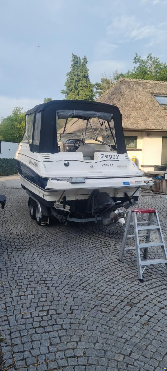 Larson 220 Cabrio