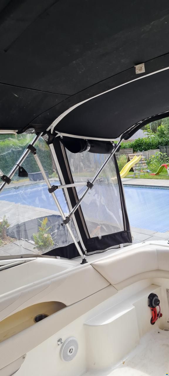 Larson 220 Cabrio