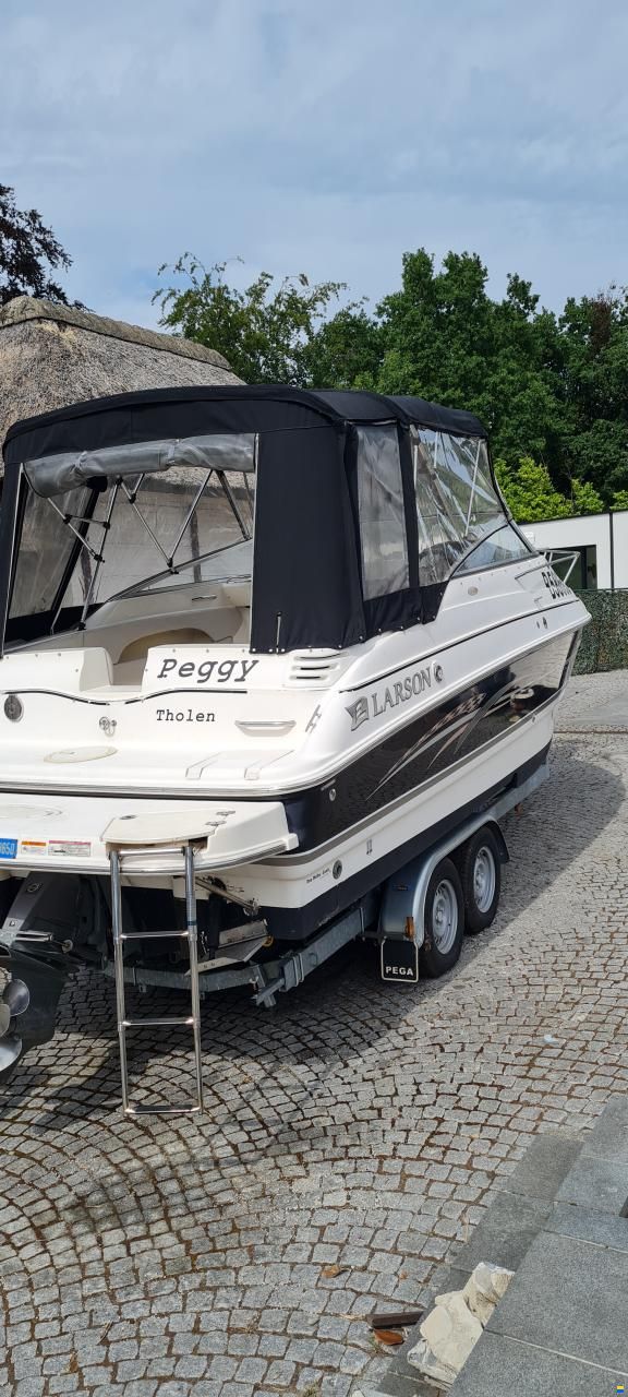 Larson 220 Cabrio