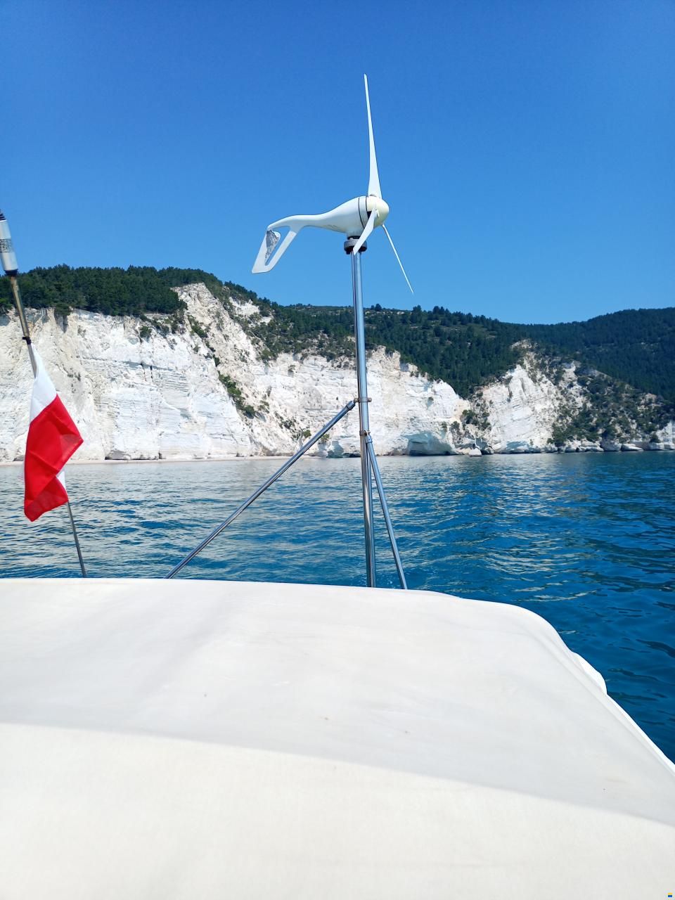 MacGregor 65 Pilot House