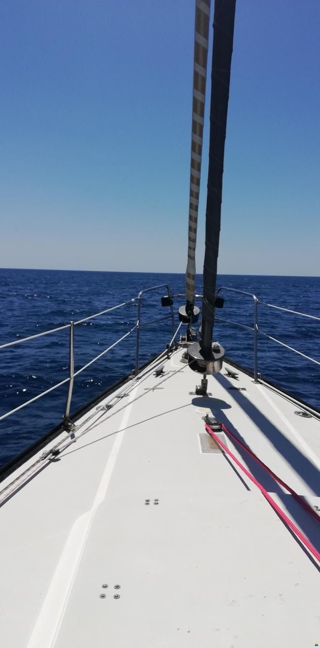 MacGregor 65 Pilot House