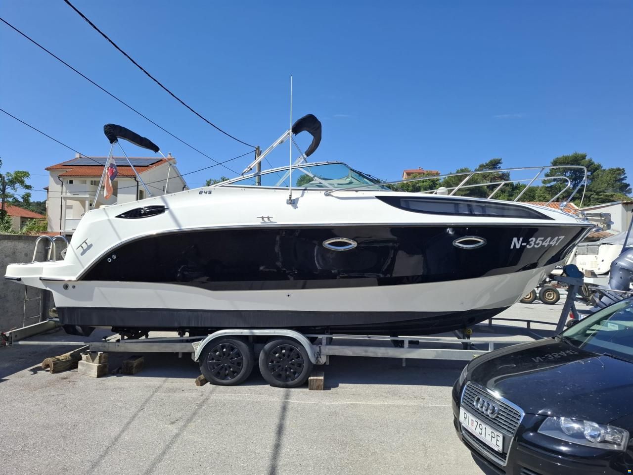 Bayliner 255 / 245