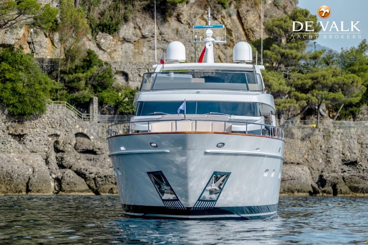 Cantieri di Pisa Akhir 85