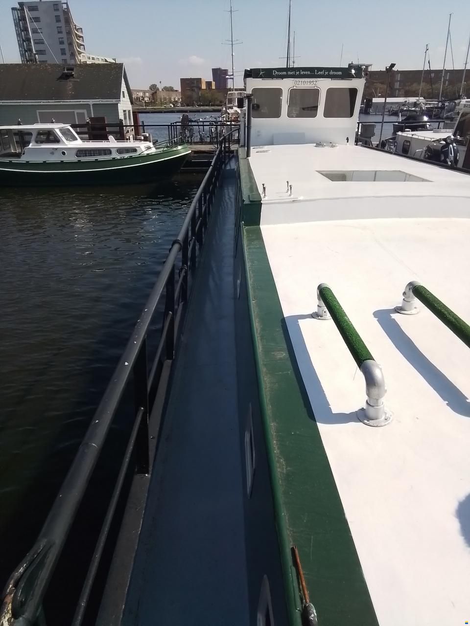 Katwijker Varend Woonschip Eur