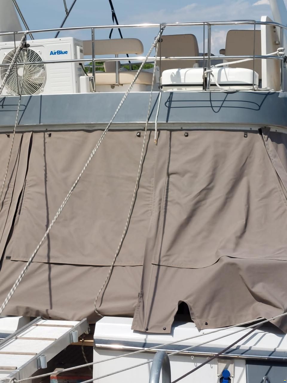 Neptunus 138 Sedan Fly