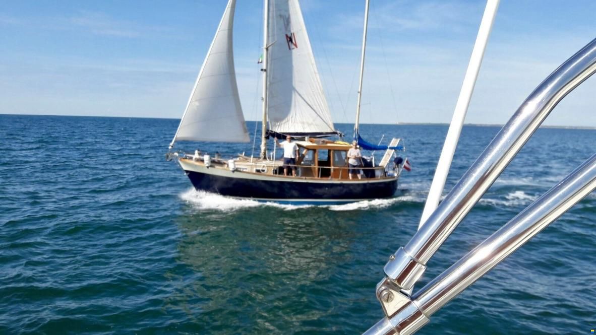 Nauticat 33