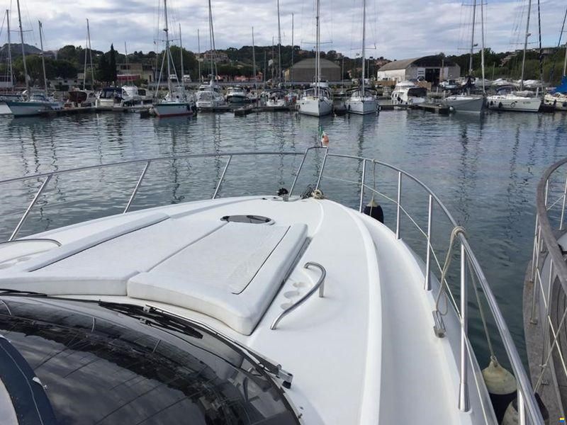 Sunseeker Camargue 50