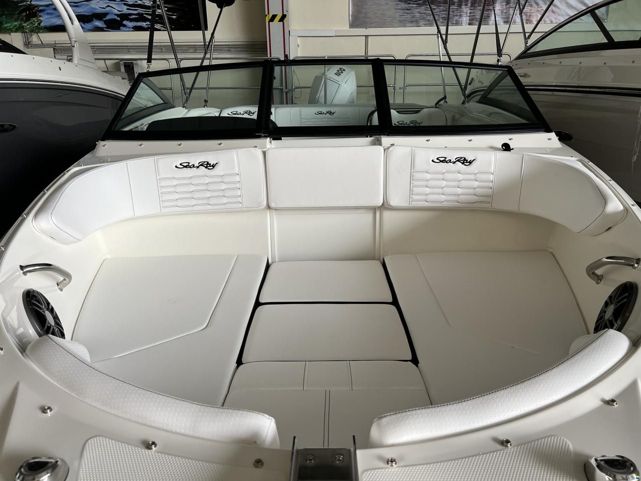 Sea Ray 210 SPOE