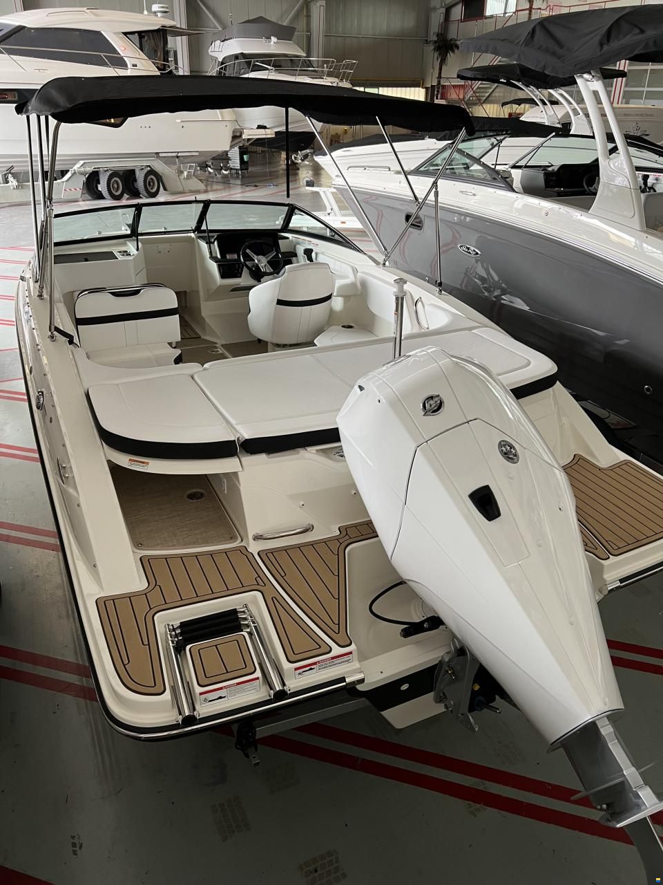 Sea Ray 210 SPOE