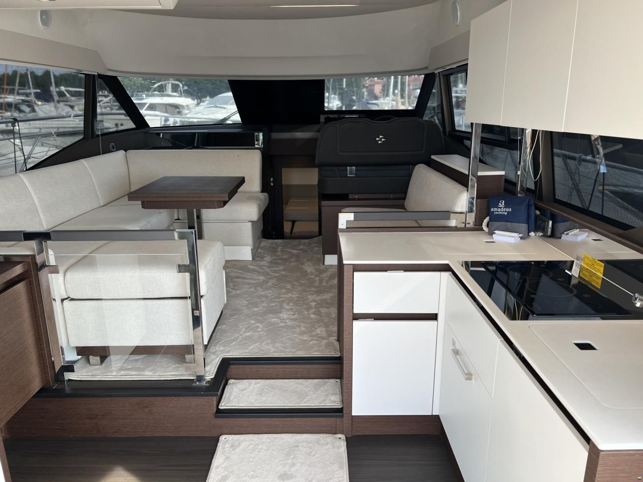 Prestige 460