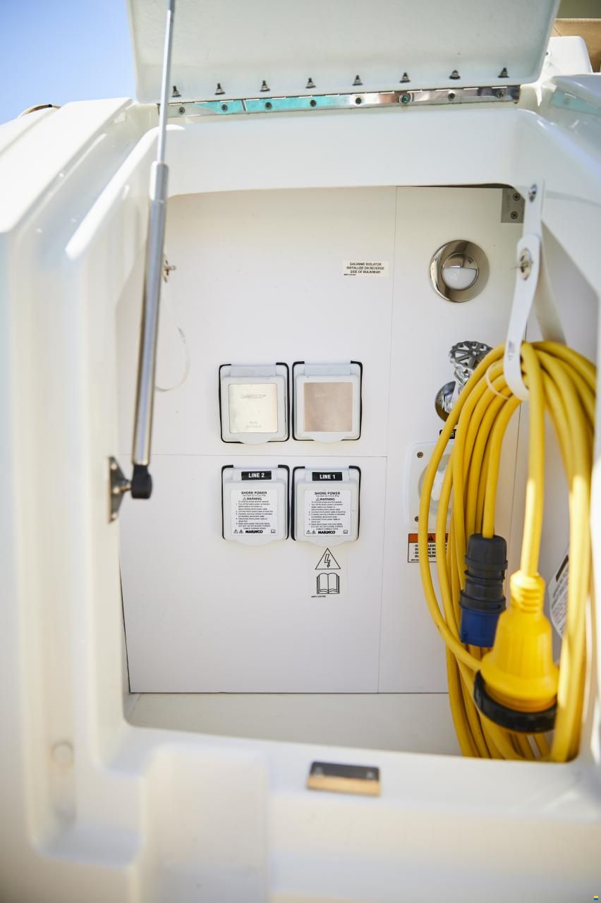 Sea Ray Sundancer (DAE) 320 (NEU auf Bestellung)