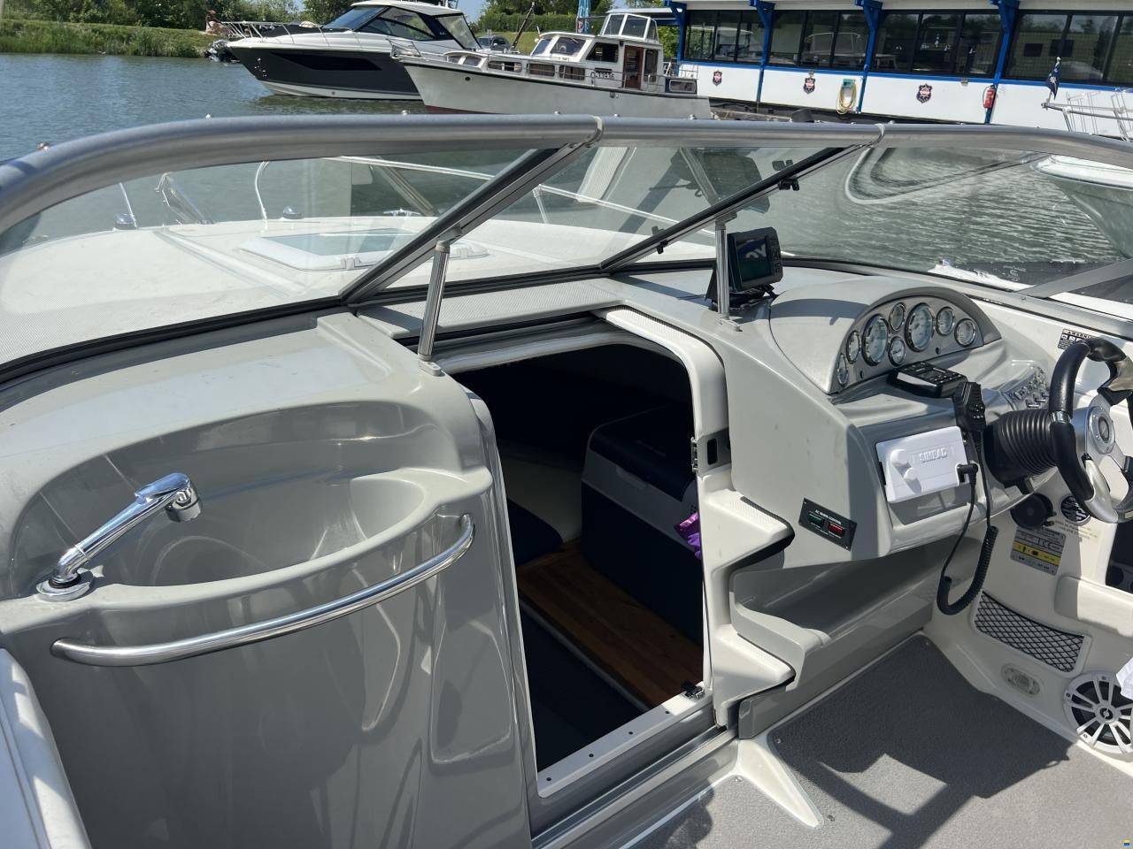 Bayliner 652 Cuddy