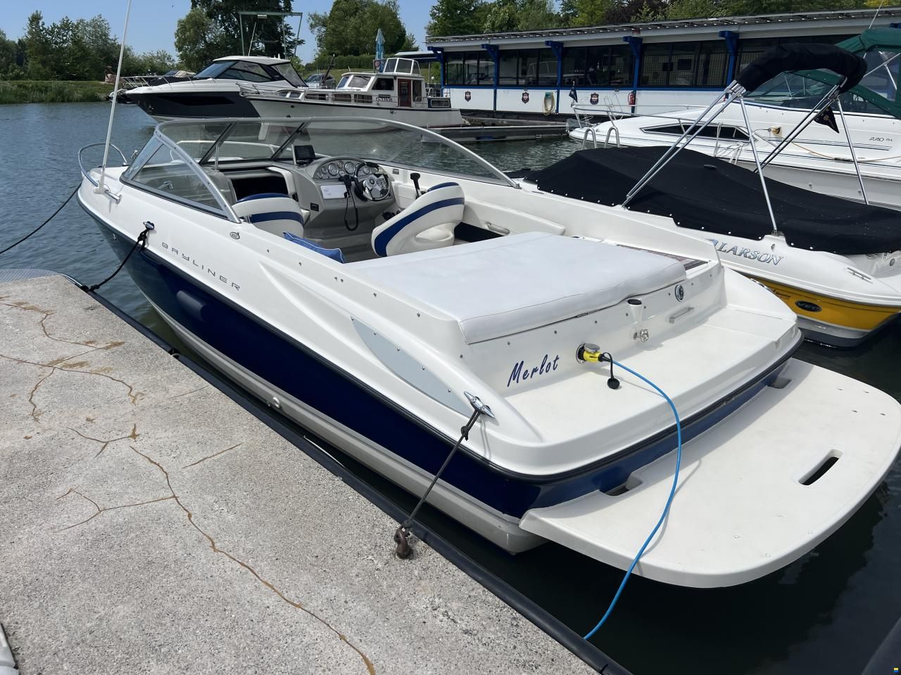 Bayliner 652 Cuddy