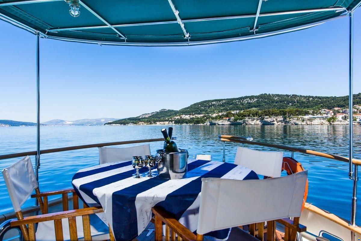 Werfat Vogel Motor Yacht