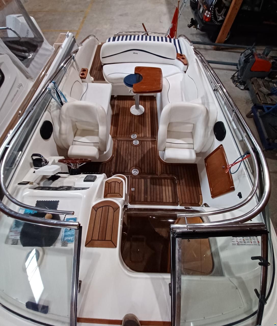 Windy 28 Ghibli