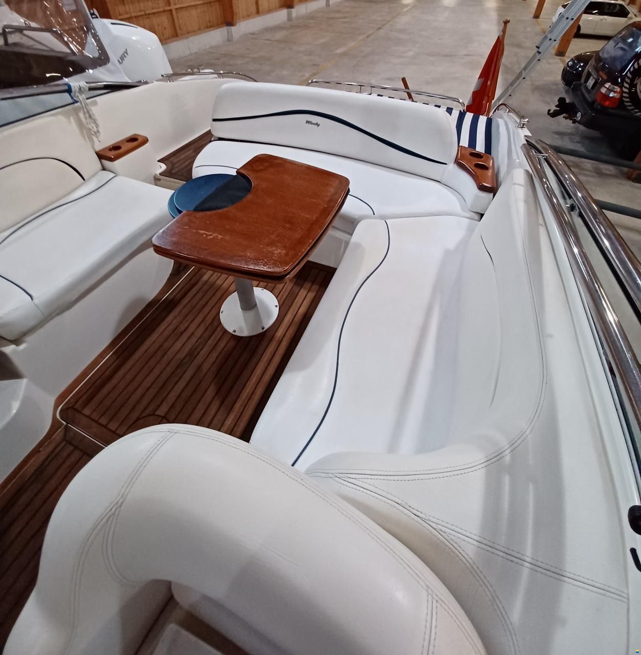 Windy 28 Ghibli
