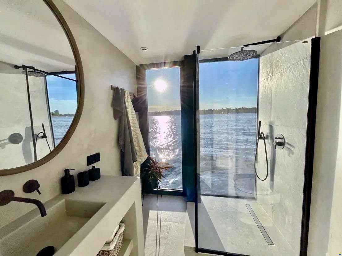 Exklusives Penthouse auf dem Wasser