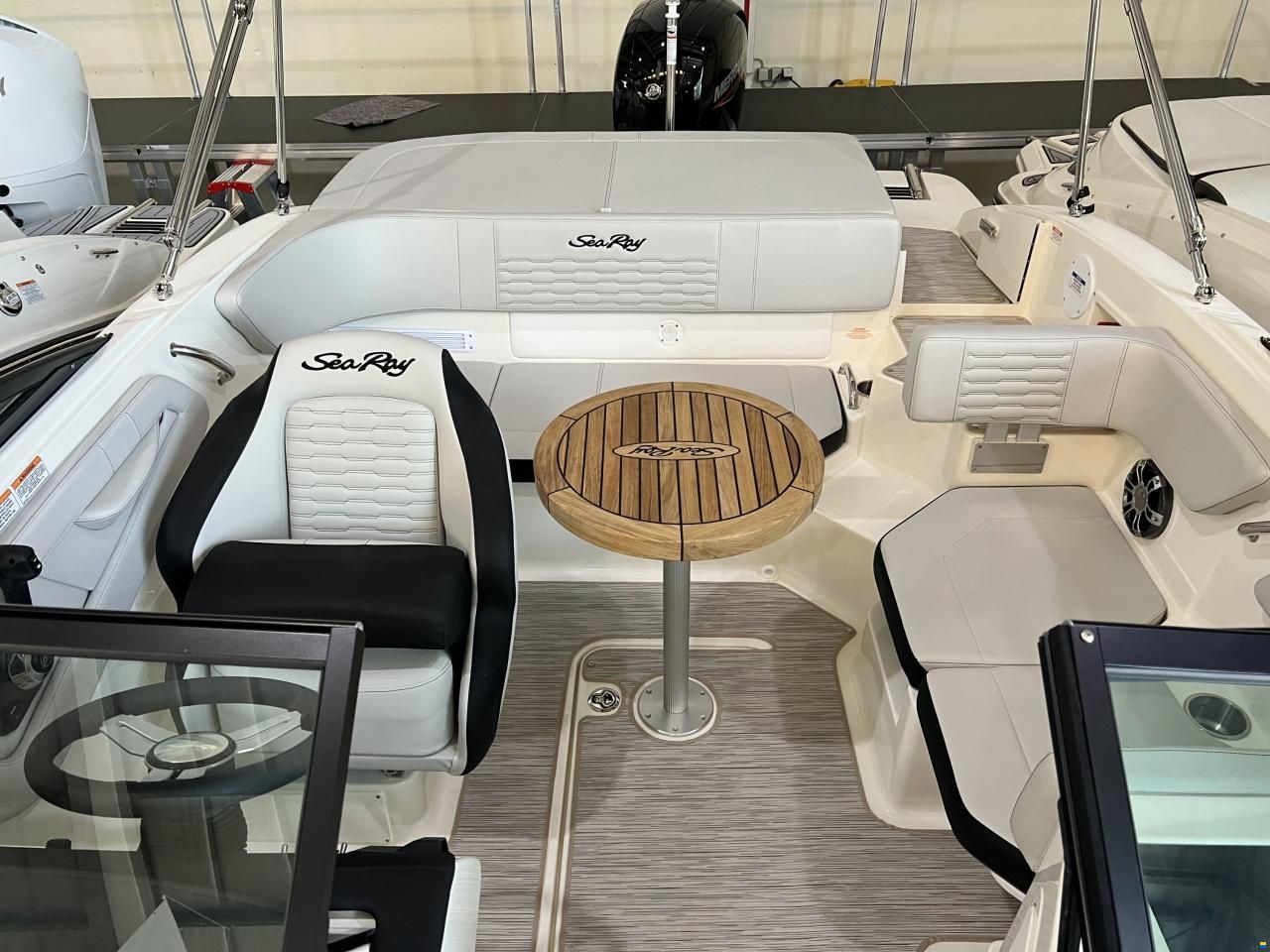 Sea Ray 190 SPX OB