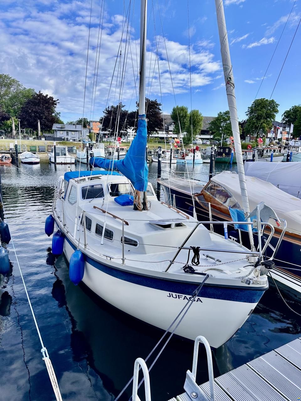 LM 27