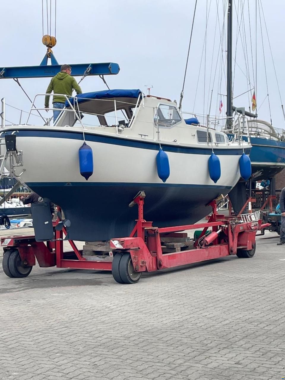 LM 27