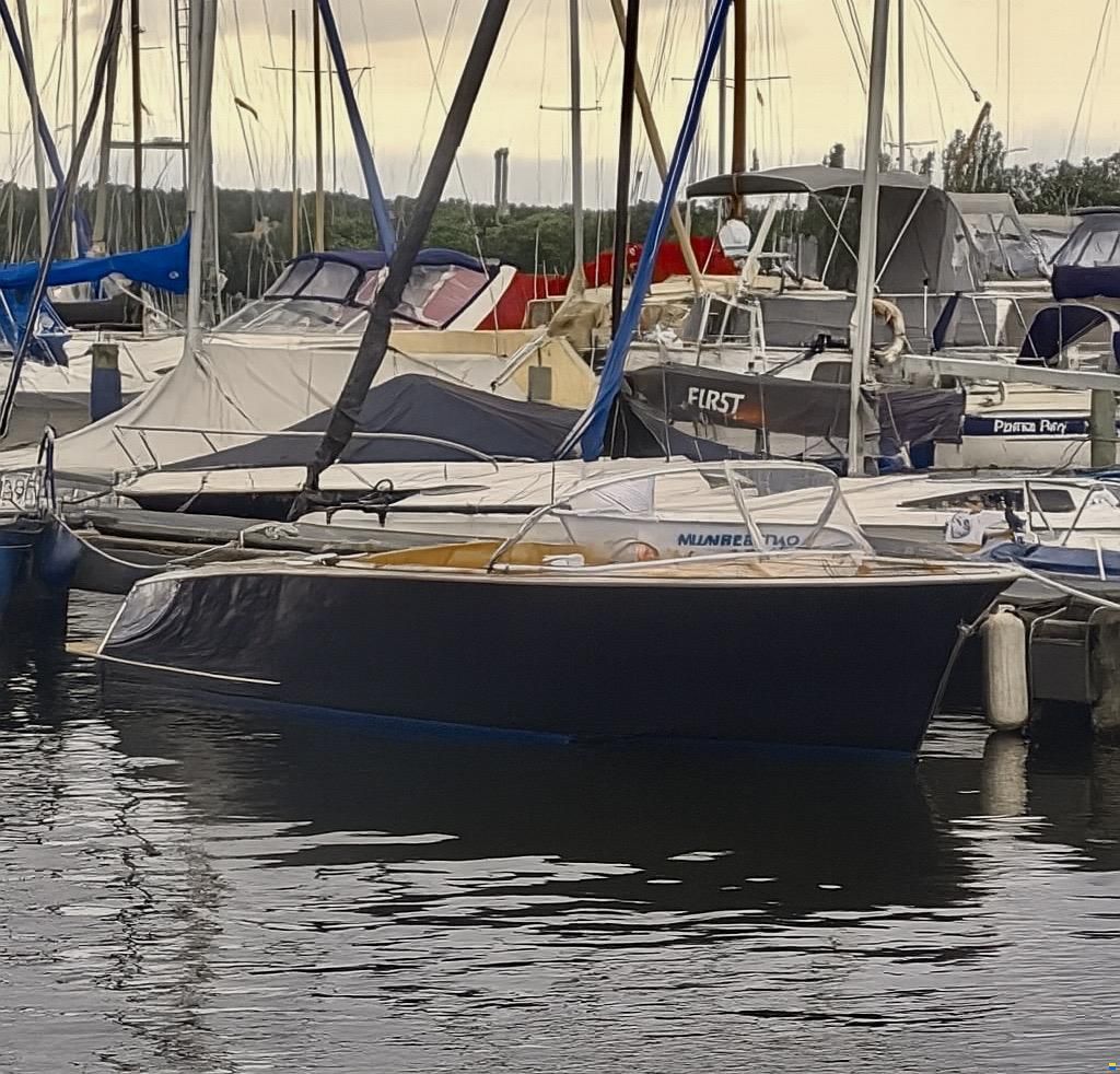 Nostalgia Lago 660