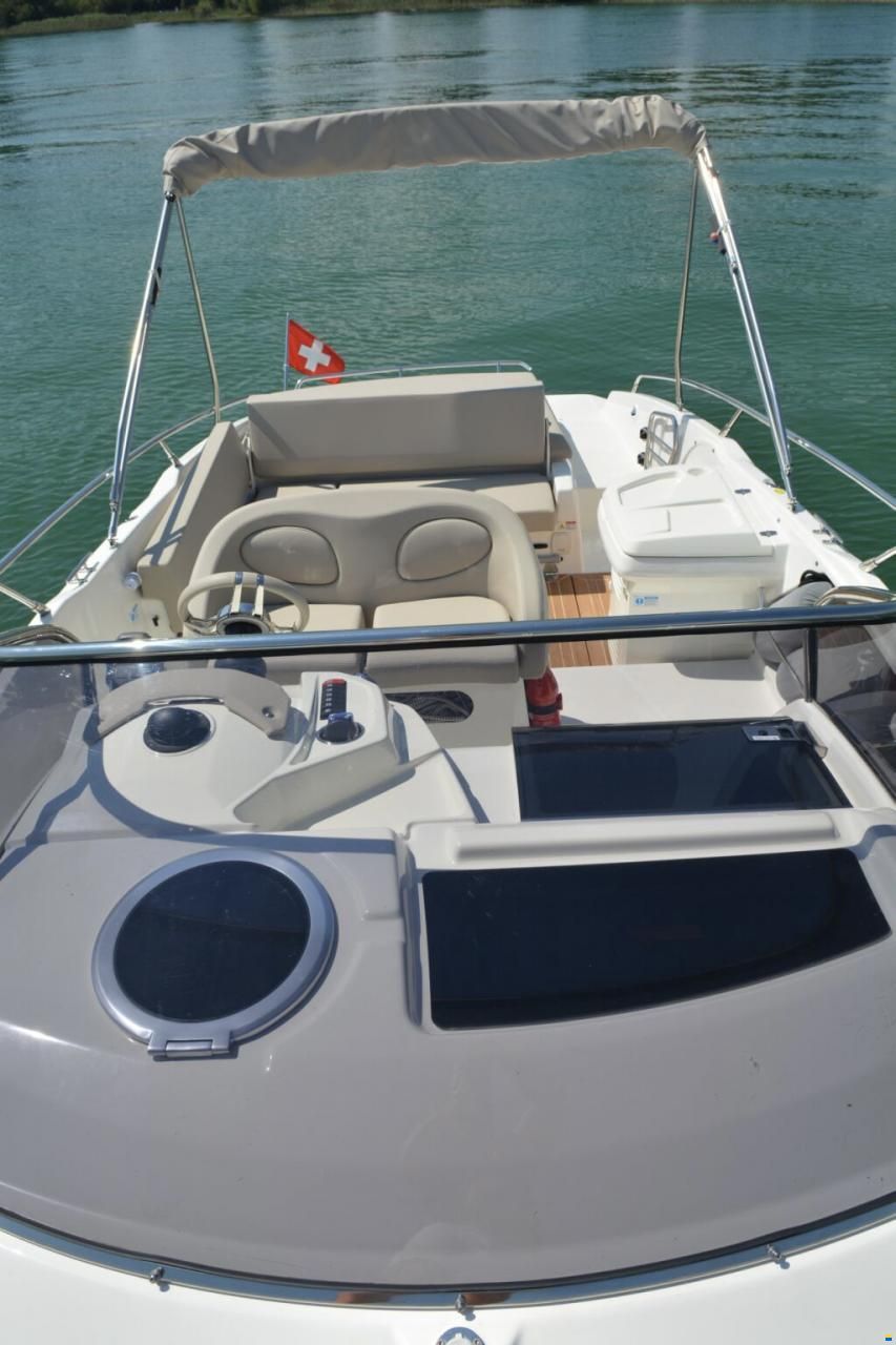 Cranchi Endurance 30