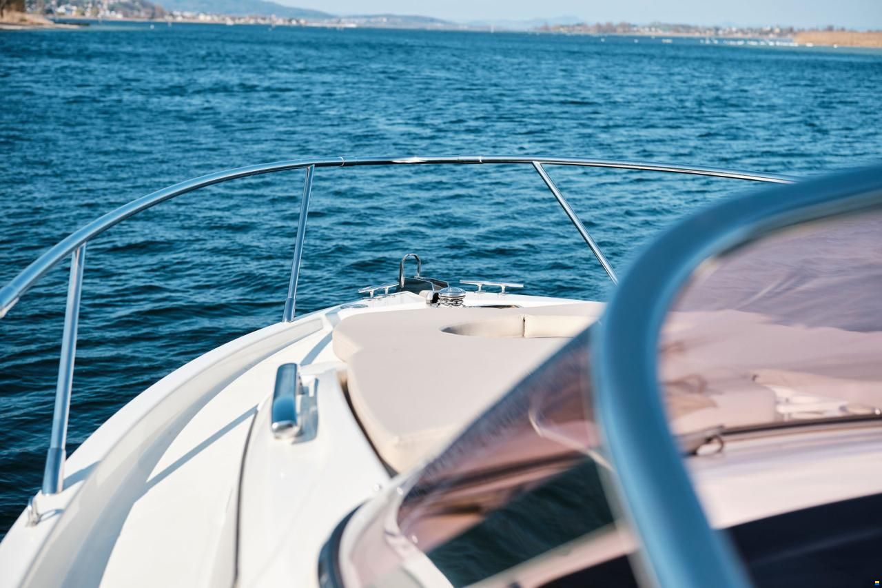 Cranchi Endurance 30