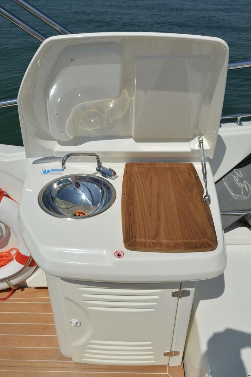 Cranchi Endurance 30