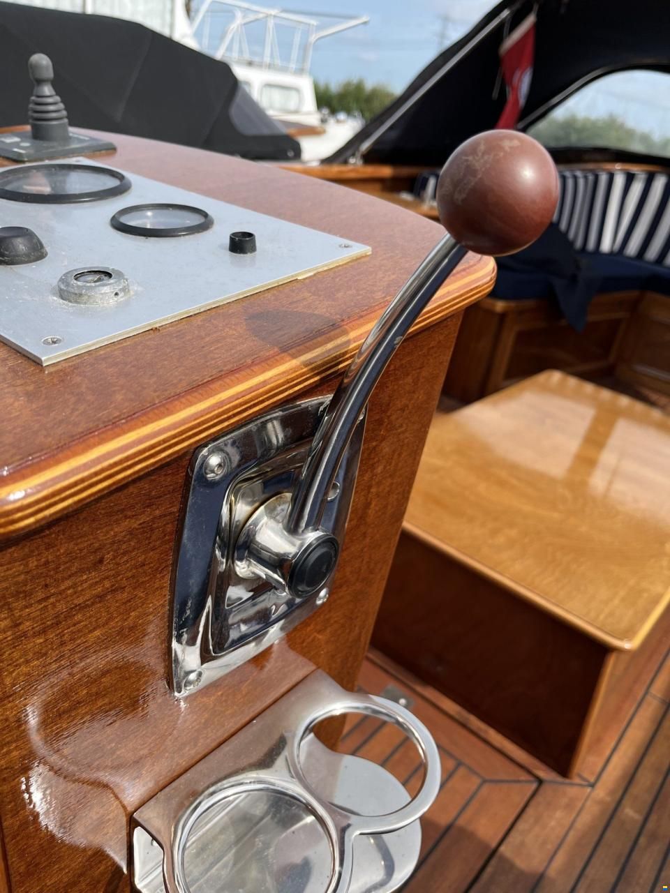Sloep Van Seinen ( 200 Uur) Marine 800