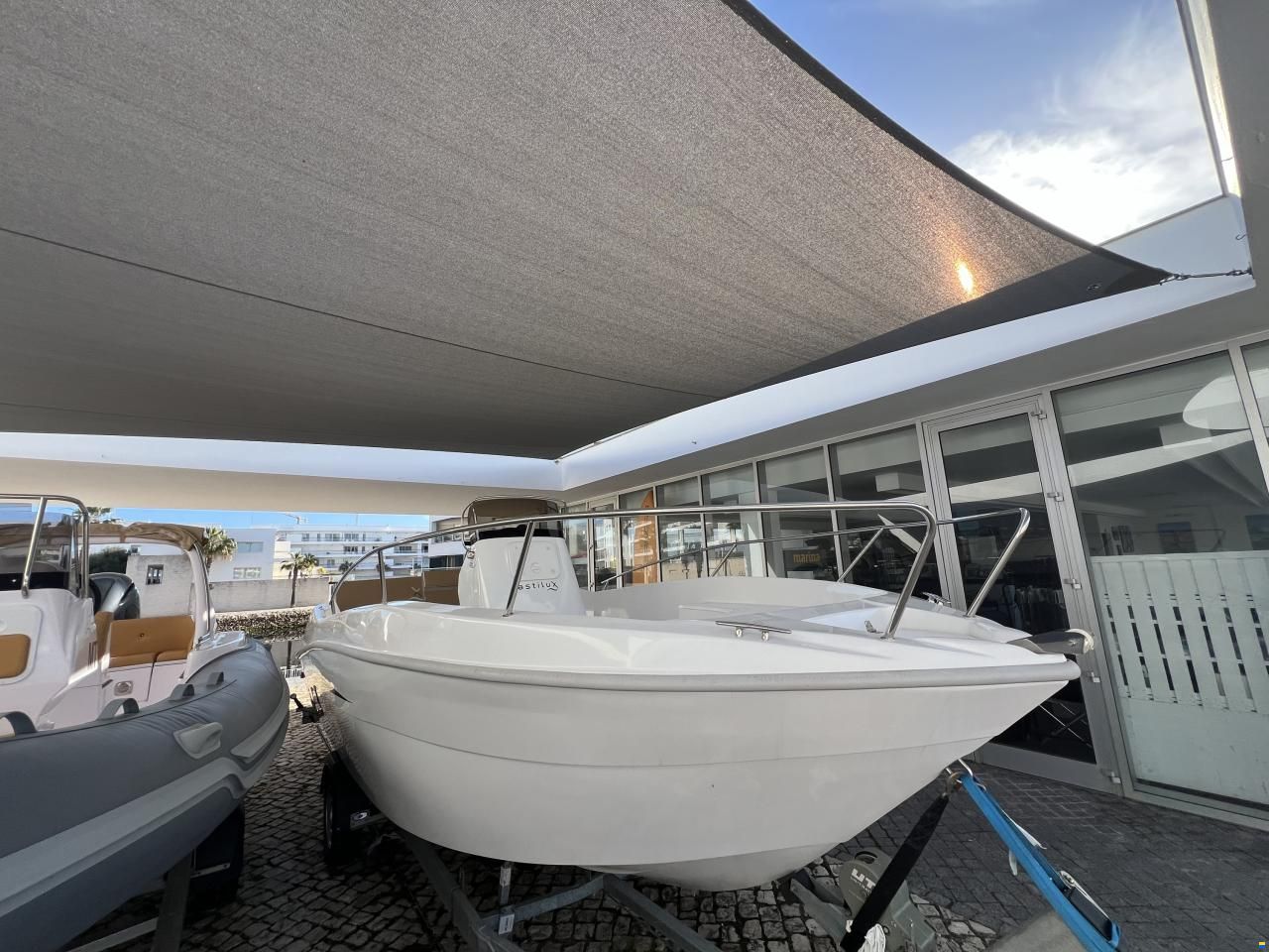 Astilux 600 Open