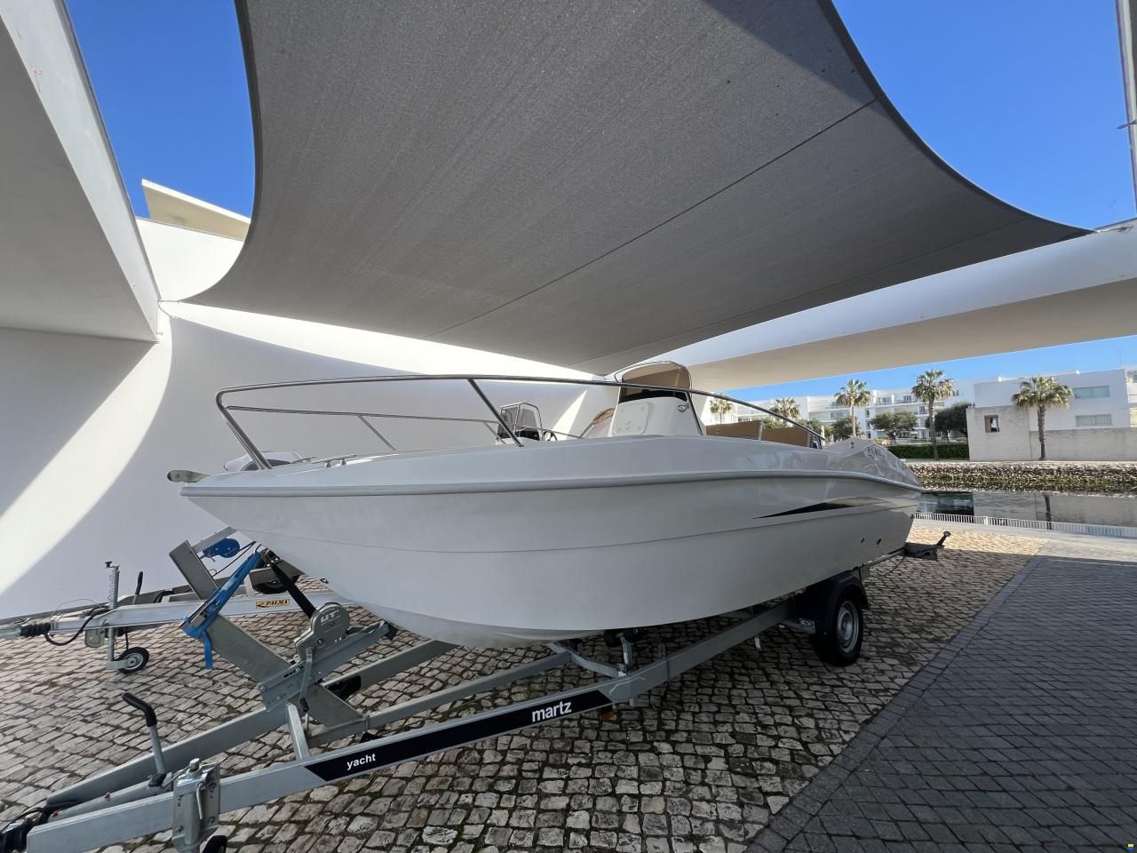 Astilux 600 Open