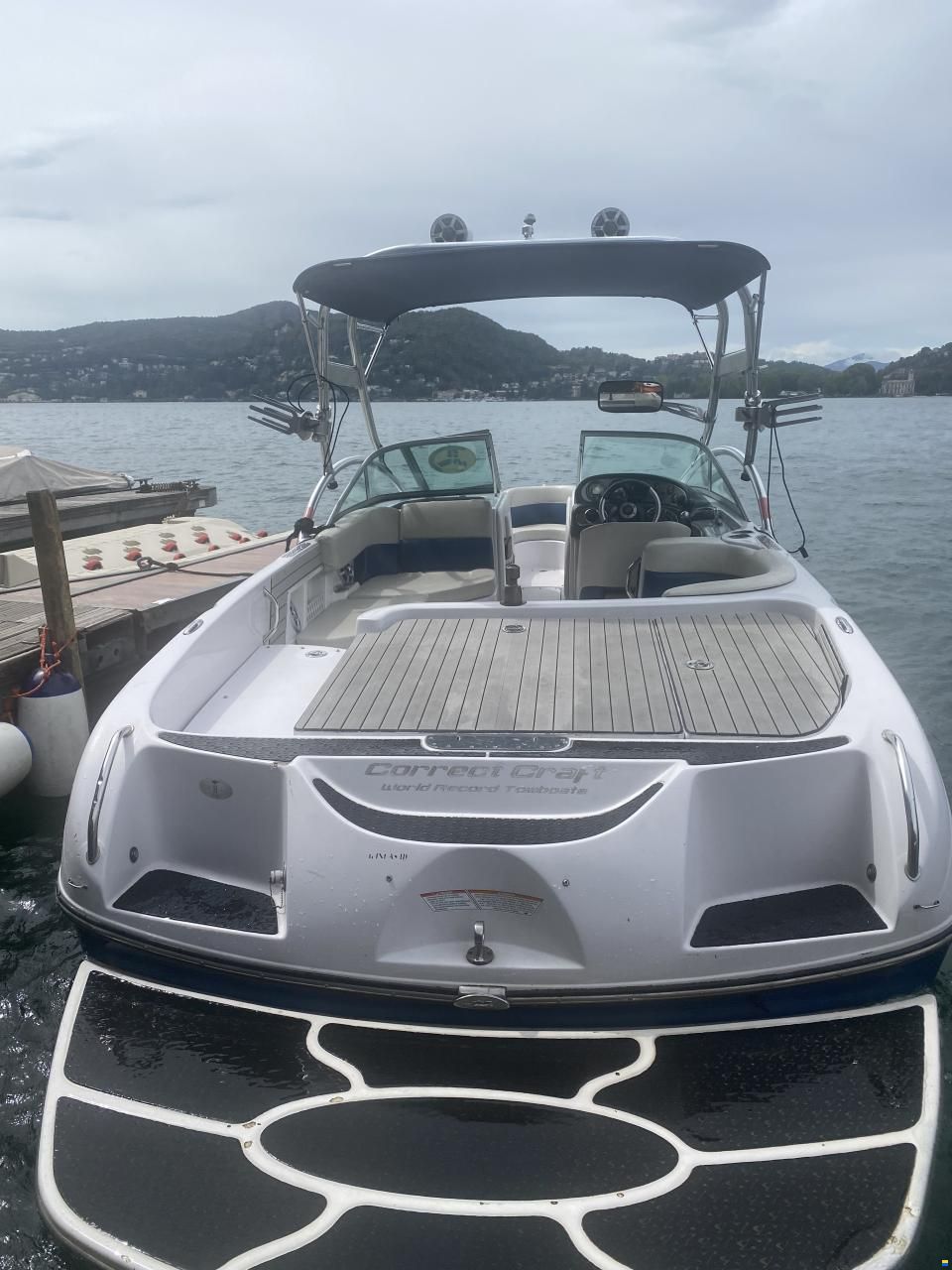 Correct Craft Ski Nautique 211