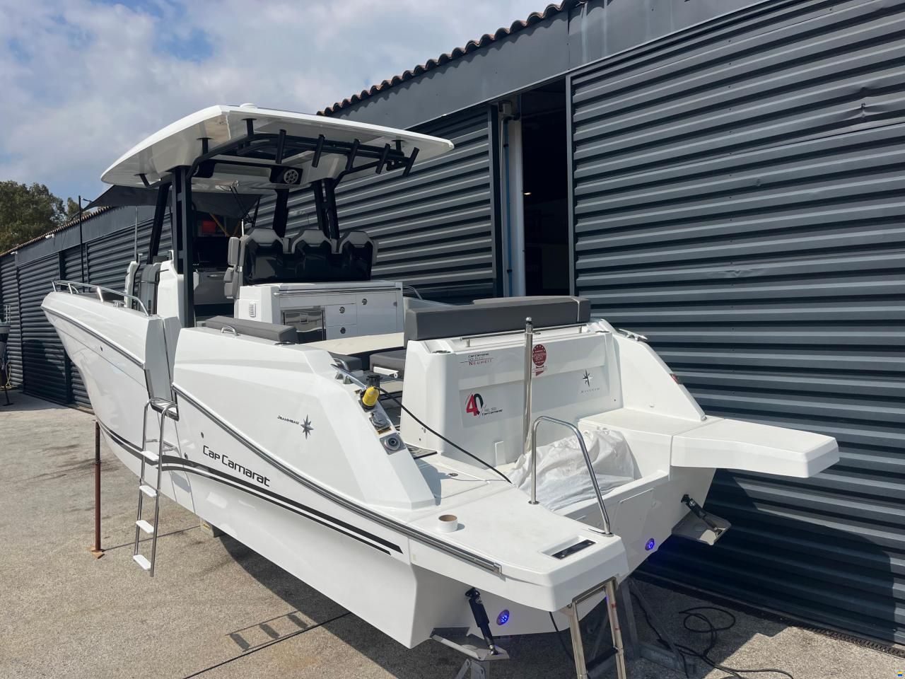Jeanneau Cap Camarat 10.5 CC
