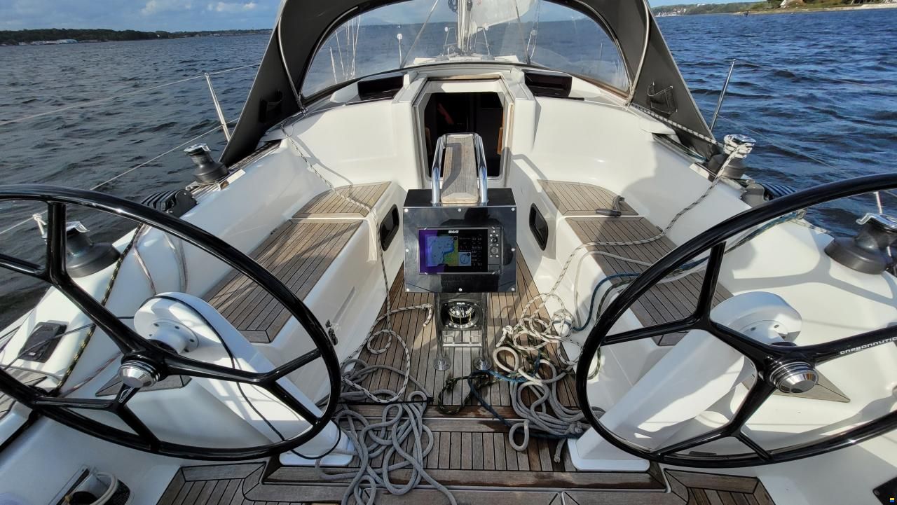 Hanse 345