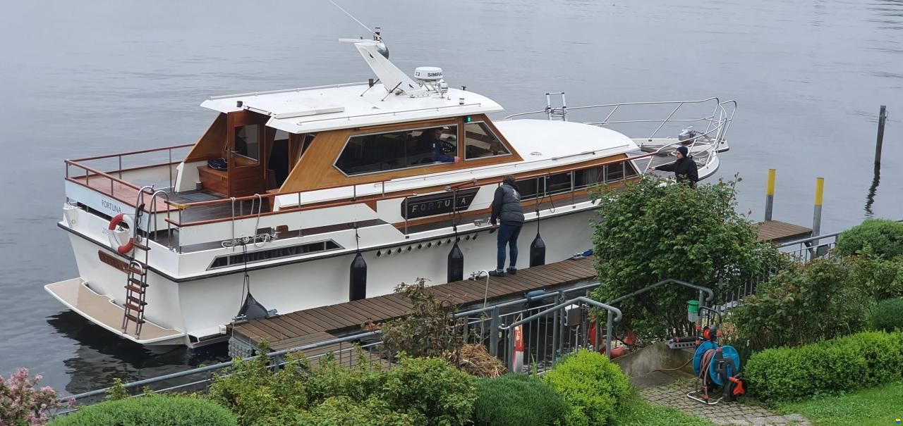 Bootswerft-Brauer-B&uuml;tzfleth 48 Pilothouse