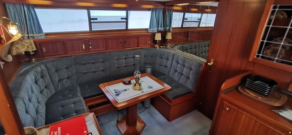 Bootswerft-Brauer-B&uuml;tzfleth 48 Pilothouse