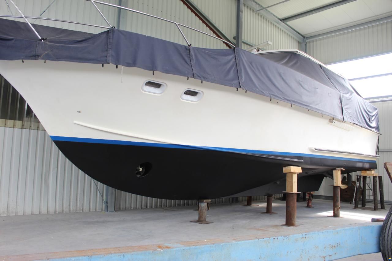 Bootswerft-Brauer-B&uuml;tzfleth 48 Pilothouse