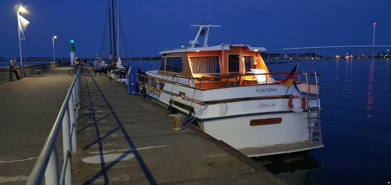 Bootswerft-Brauer-B&uuml;tzfleth 48 Pilothouse