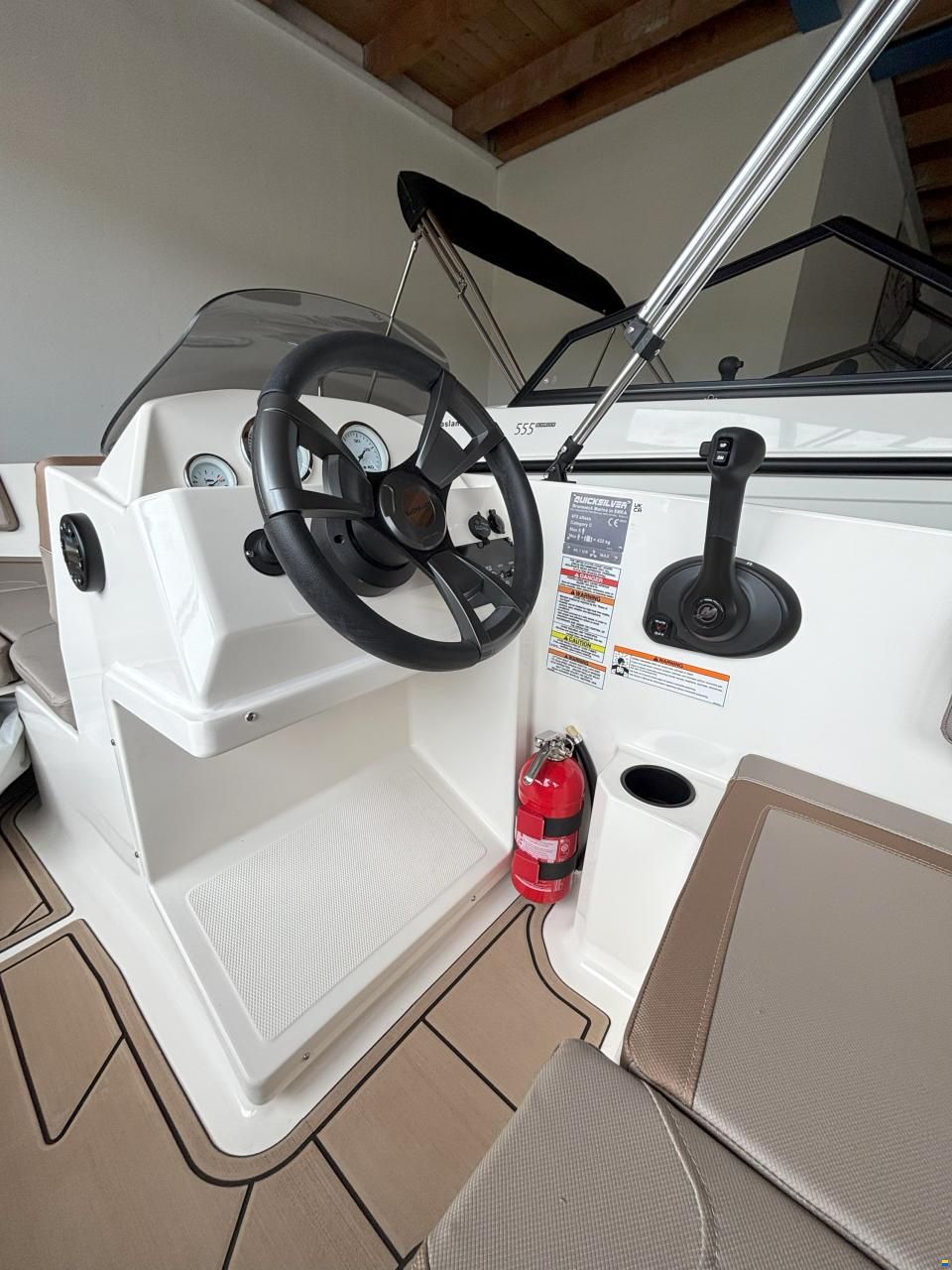 Quicksilver Activ 475 Axess