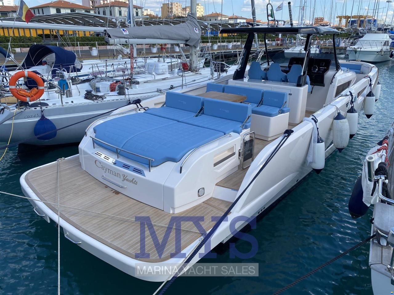 Cayman 400 WA