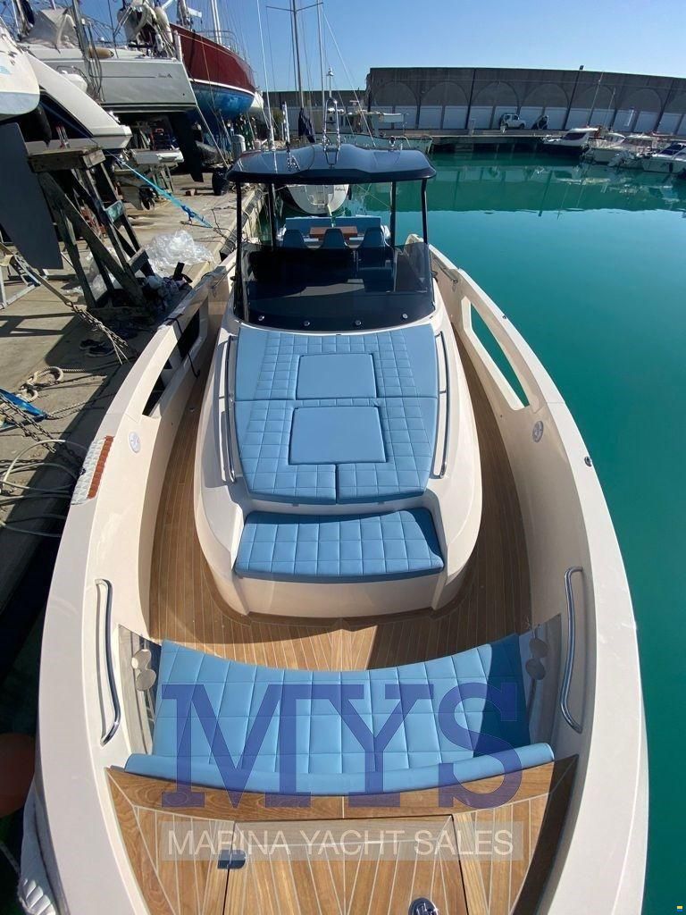 Cayman 400 WA